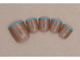 6000円　フットネイル