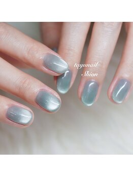 グリーンマグネットネイル