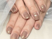 手元が綺麗に見える上品ラメ