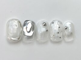ホワイトシルバー￥8000