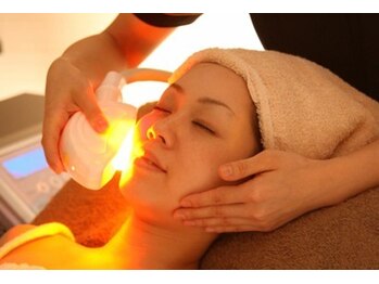 トータルエステティック レイ(Lay)/光フェイシャル