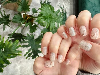 リア(Lea Beauty salon)/ミラーネイル