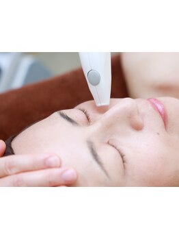 ホウレイ線・たるみ改善！予防ケア