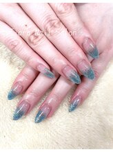 ティアラ(Tiara)/ラメグラデーション