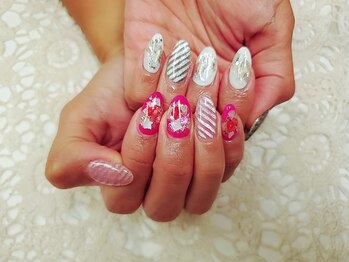 トータルビューティーサロン ドールズ(total beauty salon Dolls)/マグネット定額左右色違い