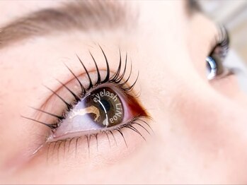 アイラッシュ リノア(LiNoa)/パリジェンヌラッシュリフト上下