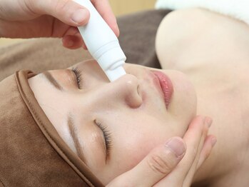 ラブ ザ テラス(Luv the TERRACE)の写真/《毛穴のザラつき・開き》ぽっかり開いた毛穴を根本からケアし毛穴レス美肌＆ハリツヤ弾力UP♪
