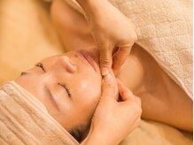 サロン ユエ(Salon YUE)の雰囲気（人気の小顔メニューはリフトアップ/むくみ解消にも効果的です◎）