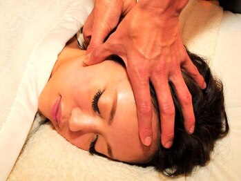 美容整体サロン シェア(Share)/エラ張り、むくみ顔をスッキリと