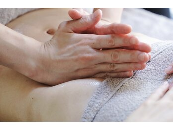 ハーバシー ラボ(herbacie LABO)/オールハンドでお身体と向き合う