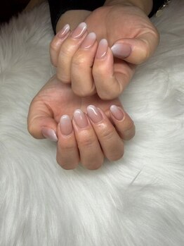 アウェイク(awake)の写真/ライフスタイルに馴染むデザイン☆ケア込み・お直し期間10日間あり◎上品な大人ネイルでかわいい指先へ♪