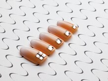 アデリー(ADELIAE)/単色カラー ＋ エアブラシ