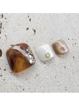 ケソン ネイル スタジオ(qeson nail studio)/【10月NEW】フット定額design