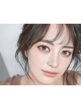 ナチュラル上品な目元にしたい