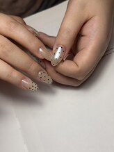 ウム(ium)/ドットネイル/シンプルネイル