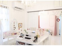 メナードフェイシャルサロン 豊中駅前南/内観