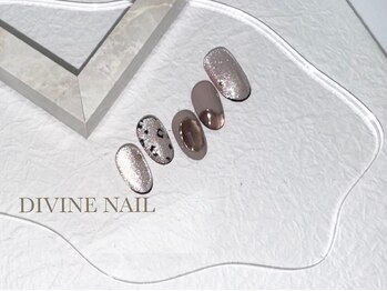 ディバイン ネイルズ(DIVINE NAILS)/ ジェルアートやり放題
