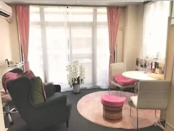 キレイ(Kirei)の写真/むくみ・冷え・脂肪にアプローチ。内側から整えてスッキリ美脚を目指す耳つぼ×腸活ケア。