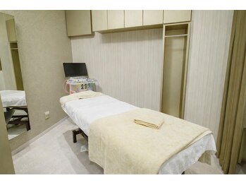 グラツィア 福岡天神地下街店/くつろぎの店内