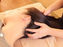 整体リラクゼーション スウィッチ/整体施術　仰向け