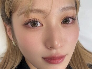 アイオンミー 心斎橋店(EYE on ME)/まつ毛パーマ＋眉毛ワックス