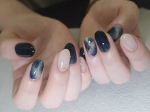 マニル アンド ネトラ(manil & netola)/ネイビータイダイ