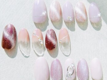 ルシア(LUCIA)の写真/【指先をキレイに魅せる大人上品ネイル☆画像もち込みOK♪】OLや主婦に人気♪幅広い年齢層に対応できます◎