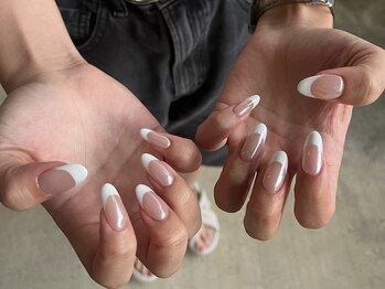 サクノネイル(SAKUNONAIL)/白フレンチネイル