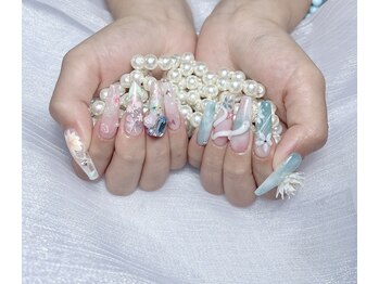 ネイリア(Nailia)の写真/圧倒的☆500色以上のカラー×大人気ワンホン・韓国パーツを200種類以上ご用意★個性溢れる貴方だけの指先を