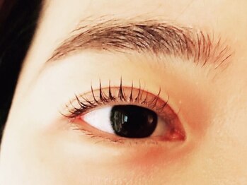 アイラッシュアンドネイル シエル(Ciel)の写真/【リピーター続出☆】初めての方でも違和感なし☆第一印象は目元で決まる！魅力を最大限に引き出すプロの技