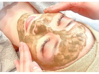 香嬉琉/剥離、赤みナシハーブピーリング