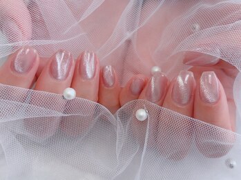 リュ アンジュ(Ryu Ange)/指先に動く輝きマグネットネイル