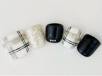 ネイルサロン ドレリッチ 大宮店(drerich)/【7990】グレーチェックフット