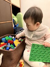 子育てママの整体サロン/施術中のお子様の様子