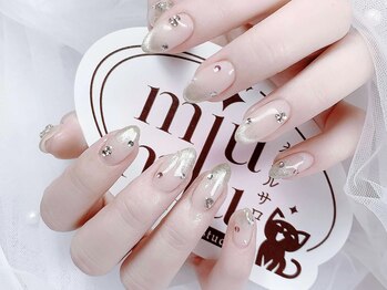 ミュウミュウ(miumiu)/ 爪に優しい美フォルムサロン
