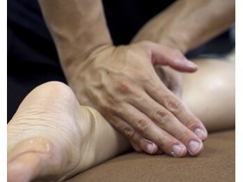 リカバリーサロンタップ(Recovery salon TAP)の写真/「なんとなく体が重い…」と感じることはありませんか？疲れを芯から改善する整体で自分史上一番楽な体へ◎