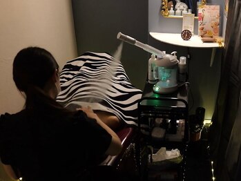 アダム(Adam)/リラックスできる施術環境