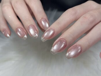 サリナスネイル 西院店(SARINASNAIL)の写真/【シンプル¥6300/マグネット¥7000】シンプルでも周りと差をつける★美フォルムで魅力が惹きたつ指先に◎