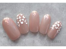 スリー 自由が丘(THREE)/ぷっくりレオパード