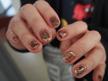 ヌクレオ(n‘ucleo)/【sheira】ブラウンニュアンス