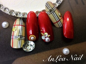 アンレア(AnLea)/チェックネイル