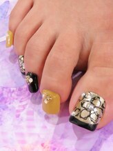 カラーズ 浜松店(colors)/高級感和柄ネイル(*^^*)