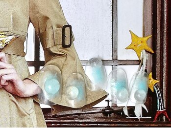 ゆびノさき/夏っぽい水滴ネイル