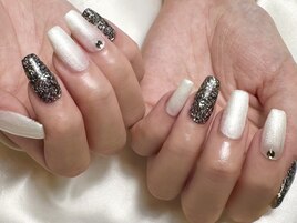 パールwhite×blackラメ～