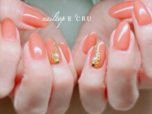 ネイルトップエクル(nail top E CRU)/