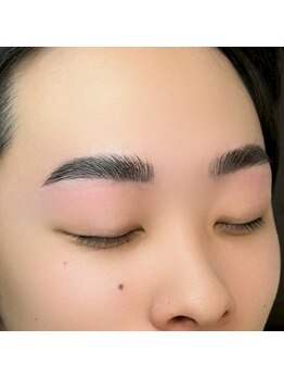 エムズアイブロウ 大阪京橋店(M’sアイブロウ)/メンズハリウッドブロウリフト