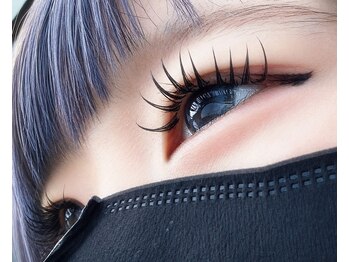 ピリナ(Pirina)の写真/まつエク、パーマが初めての方も大歓迎！丁寧なカウンセリングで理想を叶えます♪無料パッチテストもあり◎