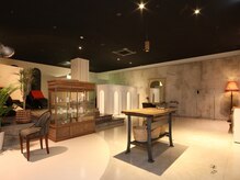アロマ(A ROMA)の雰囲気（ラグジュアリーな空間でリラックスいただけます。）