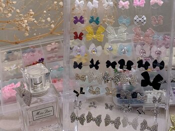 ユリネイル(YuRii Nail)/