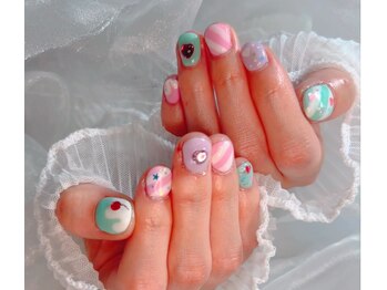 エムネイルサロン 五反田(emu nailsalon)/アートし放題♪